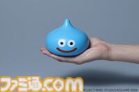 マクドナルドで『ドラクエ』コラボ。マトリョーシカ形式のスライム型フィギュア販売決定。グッズの抽選販売はMy“マクドナルド リワード”で50ポイント保有が参加条件