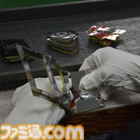 『アーマード・コア6』TORCH TORCHとのコラボメタルステッカーが発売。色味や質感にもこだわりぬいたエンブレム36種が登場