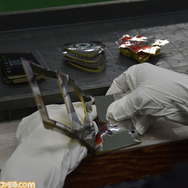 『アーマード・コア6』TORCH TORCHとのコラボメタルステッカーが発売。色味や質感にもこだわりぬいたエンブレム36種が登場