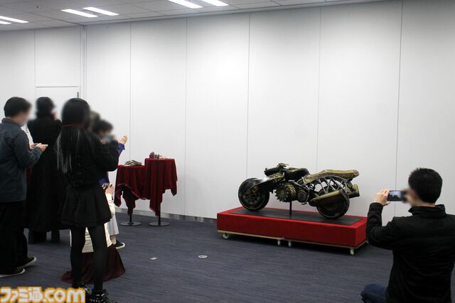 『コードヴェイン2』先行試遊会リポート。広大なフィールド探索や骨太なボス戦に一足早く挑戦。キャラクターの展示物のほか、開発資料などを交えたトークセッションも