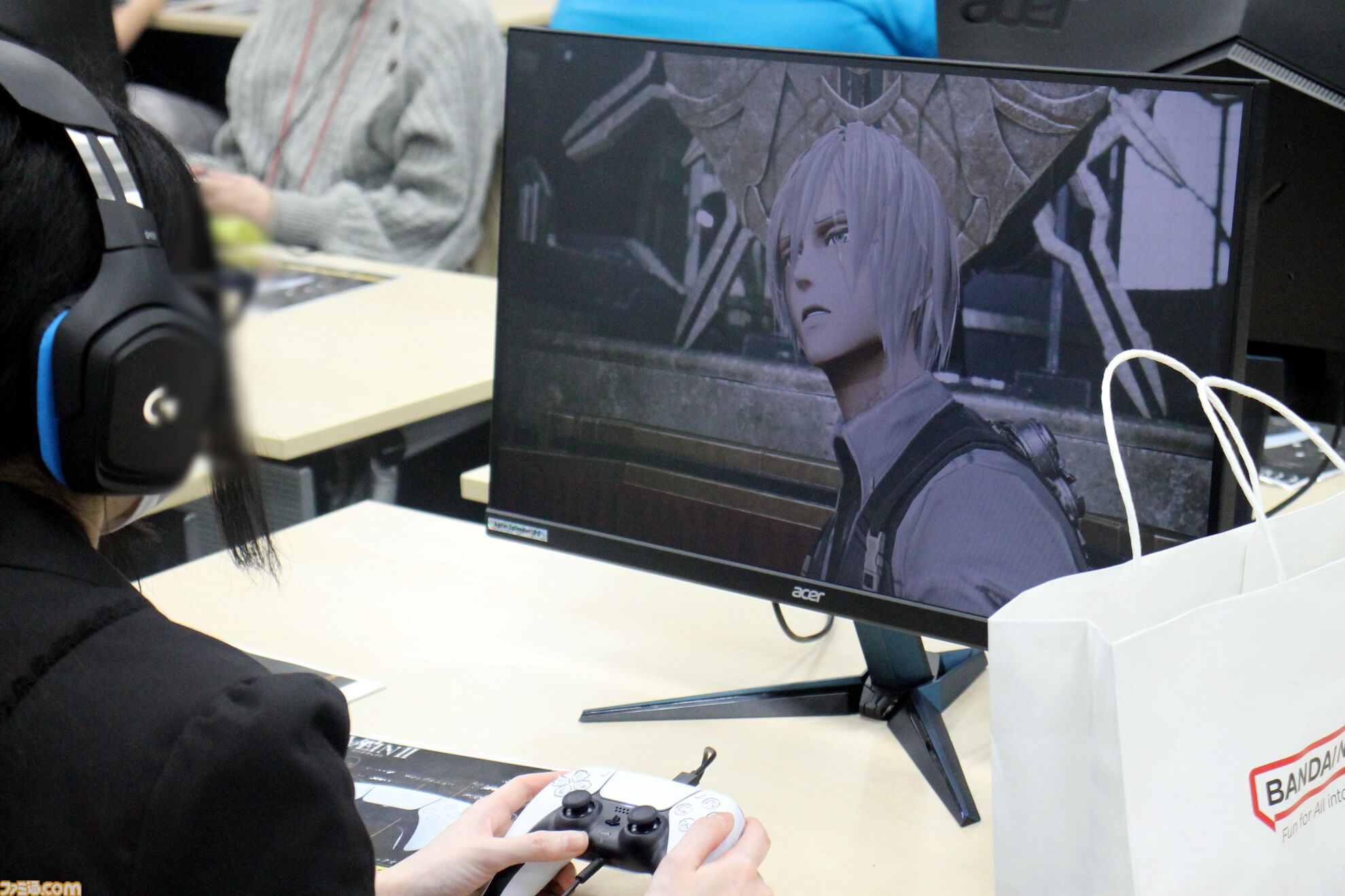 『コードヴェイン2』先行試遊会リポート。広大なフィールド探索や骨太なボス戦に一足早く挑戦。キャラクターの展示物のほか、開発資料などを交えたトークセッションも
