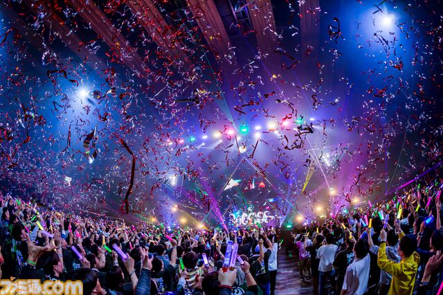 ReGLOSS、1stライブ“Flashpoint”オフィシャルレポートが公開。夢の現地ライブを歌とダンスで盛り上げ、デビュー曲『瞬間ハートビート』を有明アリーナに響かせた