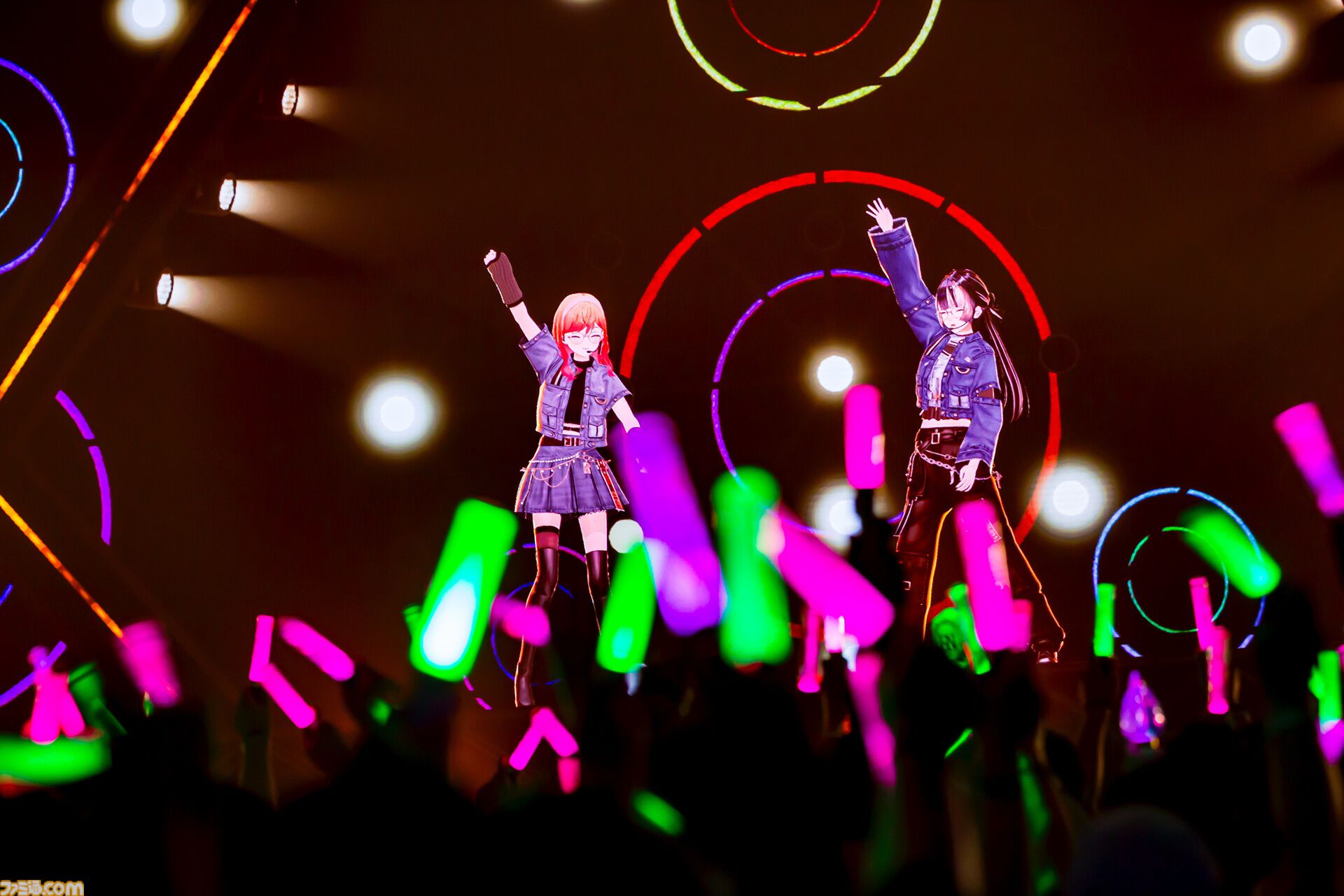 ReGLOSS、1stライブ“Flashpoint”オフィシャルレポートが公開。夢の現地ライブを歌とダンスで盛り上げ、デビュー曲『瞬間ハートビート』を有明アリーナに響かせた