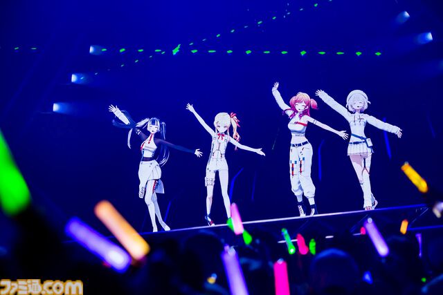 ReGLOSS、1stライブ“Flashpoint”オフィシャルレポートが公開。夢の現地ライブを歌とダンスで盛り上げ、デビュー曲『瞬間ハートビート』を有明アリーナに響かせた