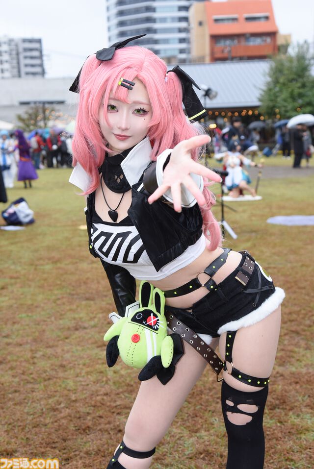 【コスプレ】『NIKKE』『To LOVEる』『FGO』『ハルヒ』などバニー衣装が人気。燦然と輝く『ジャングルの王者ターちゃん』にコスプレの自由さを見た【池ハロ2025振り返り】