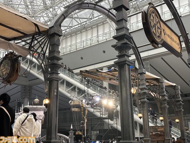 “グラブルフェス2025”フォトリポート。有明に顕現した破壊の化身ヴェルサシア。広くなったカフェ ミレニアなど注目のスポットが目白押し