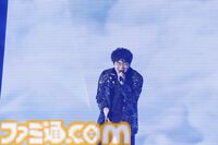 “グラブルフェス2025”ナイトパーティーリポート。声優陣と小林太郎さんが『グラブル』を代表する楽曲を熱唱。初となるメドレーを含めた全16曲をパフォーマンス