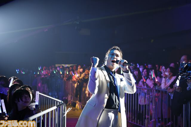 “グラブルフェス2025”ナイトパーティーリポート。声優陣と小林太郎さんが『グラブル』を代表する楽曲を熱唱。初となるメドレーを含めた全16曲をパフォーマンス