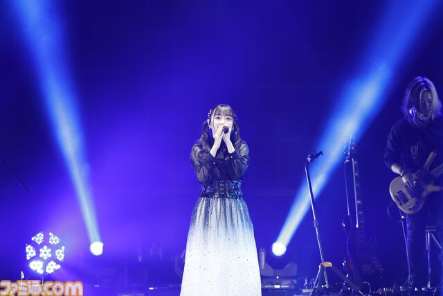 “グラブルフェス2025”ナイトパーティーリポート。声優陣と小林太郎さんが『グラブル』を代表する楽曲を熱唱。初となるメドレーを含めた全16曲をパフォーマンス