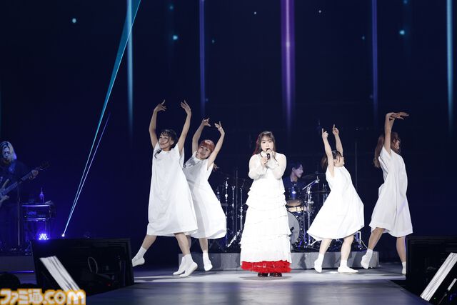 “グラブルフェス2025”ナイトパーティーリポート。声優陣と小林太郎さんが『グラブル』を代表する楽曲を熱唱。初となるメドレーを含めた全16曲をパフォーマンス