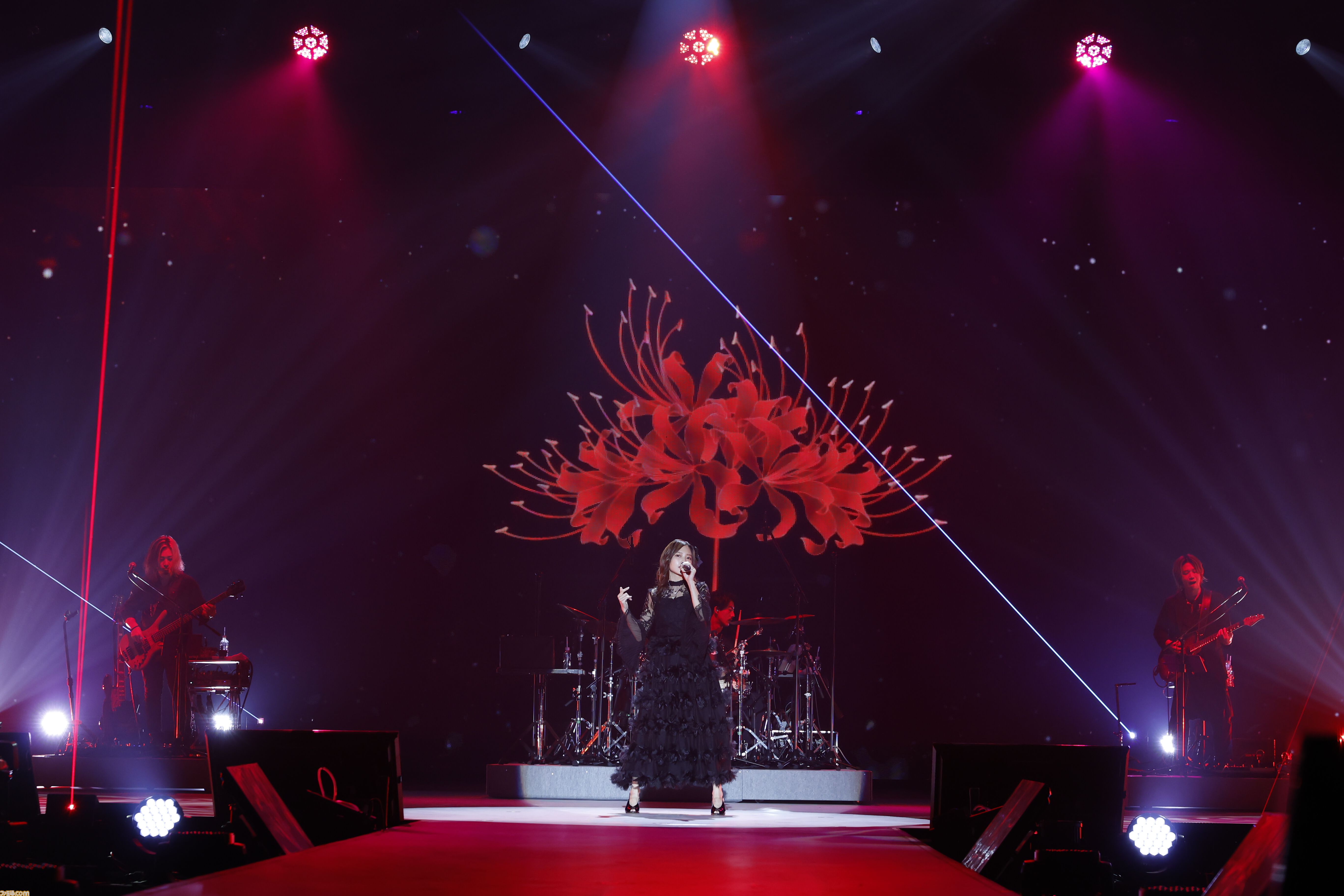 “グラブルフェス2025”ナイトパーティーリポート。声優陣と小林太郎さんが『グラブル』を代表する楽曲を熱唱。初となるメドレーを含めた全16曲をパフォーマンス