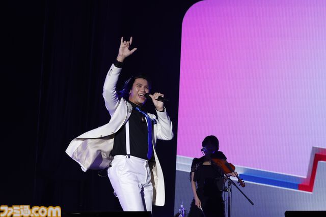 “グラブルフェス2025”ナイトパーティーリポート。声優陣と小林太郎さんが『グラブル』を代表する楽曲を熱唱。初となるメドレーを含めた全16曲をパフォーマンス