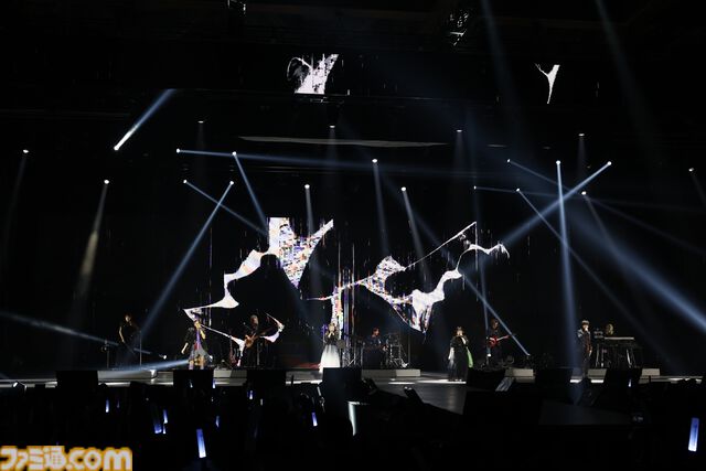 “グラブルフェス2025”ナイトパーティーリポート。声優陣と小林太郎さんが『グラブル』を代表する楽曲を熱唱。初となるメドレーを含めた全16曲をパフォーマンス