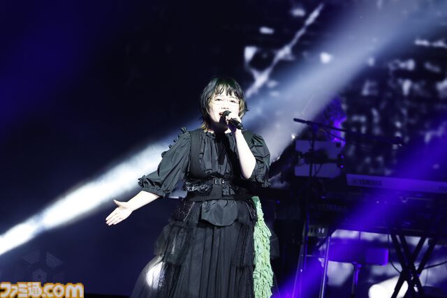 “グラブルフェス2025”ナイトパーティーリポート。声優陣と小林太郎さんが『グラブル』を代表する楽曲を熱唱。初となるメドレーを含めた全16曲をパフォーマンス