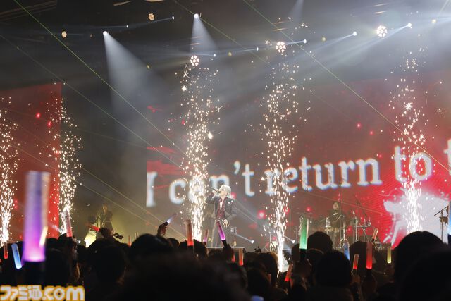 “グラブルフェス2025”ナイトパーティーリポート。声優陣と小林太郎さんが『グラブル』を代表する楽曲を熱唱。初となるメドレーを含めた全16曲をパフォーマンス