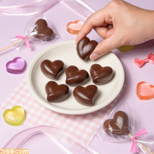 明治チョコレート『美少女戦士セーラームーン』の限定パッケージ商品を発売。サンリオの“オリジナルチョコ型”がもらえるキャンペーンも