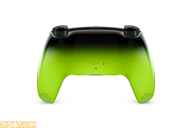 PS5コントローラー＆本体カバーの新色が3月12日発売。ブラック＆ネオンカラーのグラデーションをベースにレッド、グリーン、ブルーが登場