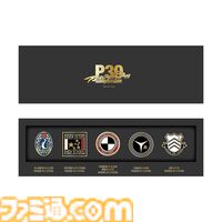 『ペルソナ』シリーズ30周年を記念した公式グッズが予約開始。ペルソナ全書風ポーチやベルベットルームのクッションカバーがラインアップ