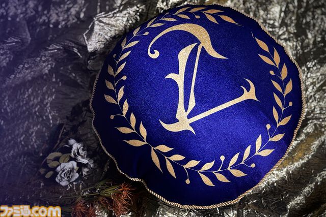 『ペルソナ』シリーズ30周年を記念した公式グッズが予約開始。ペルソナ全書風ポーチやベルベットルームのクッションカバーがラインアップ