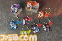 『ペルソナ』シリーズ30周年を記念した公式グッズが予約開始。ペルソナ全書風ポーチやベルベットルームのクッションカバーがラインアップ