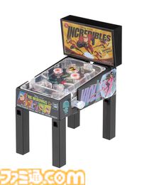 本当に遊べるピンボールマシンがガチャで発売。『トイ・ストーリー』『モンスターズ・インク』『カーズ』などピクサー作品のレトロポップデザイン
