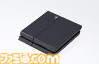 PlayStationが手のひらサイズのミニチュアに。歴代の本体を再現した全5種、コントローラーやメモリーカードなども付属。2月中旬よりガチャで発売