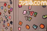 『デルタルーン』テナのセリフ⾵マグネットであの独特なノリを演出。スパムトンのハーフパンツなど新グッズが発売