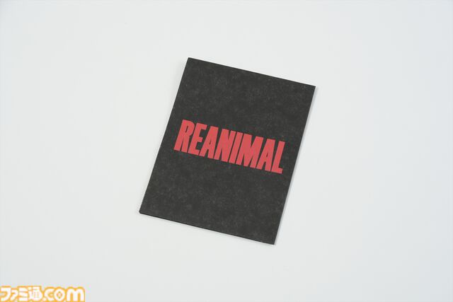 『REANIMAL（リアニマル）』限定版コレクターズボックスの内容をいち早くチェック。超リアルなBUCKET＆PIGのフィギュアや約80ページのアートブックなどファン垂涎のアイテムがずらり