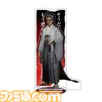 『サイレントヒルf』名台詞をバックに雛子が立つアクスタが登場。“アヤカカシ”、“ココロノアナヲフサゲヌ咲子”などバケモノたちのアクキーも