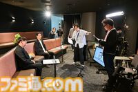 『ドラクエ』堀井雄二氏×『FF』北瀬佳範氏による“セブン”記念対談。堀井氏「(FFの）戦闘不能はうまくやった」、北瀬氏「(ドラクエVの）結婚は当時も、年を経て判断が変わるのも衝撃」。名作の裏側を語り合う