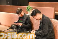 『ドラクエ』堀井雄二氏×『FF』北瀬佳範氏による“セブン”記念対談。堀井氏「(FFの）戦闘不能はうまくやった」、北瀬氏「(ドラクエVの）結婚は当時も、年を経て判断が変わるのも衝撃」。名作の裏側を語り合う