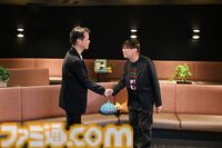 『ドラクエ』堀井雄二氏×『FF』北瀬佳範氏による“セブン”記念対談。堀井氏「(FFの）戦闘不能はうまくやった」、北瀬氏「(ドラクエVの）結婚は当時も、年を経て判断が変わるのも衝撃」。名作の裏側を語り合う