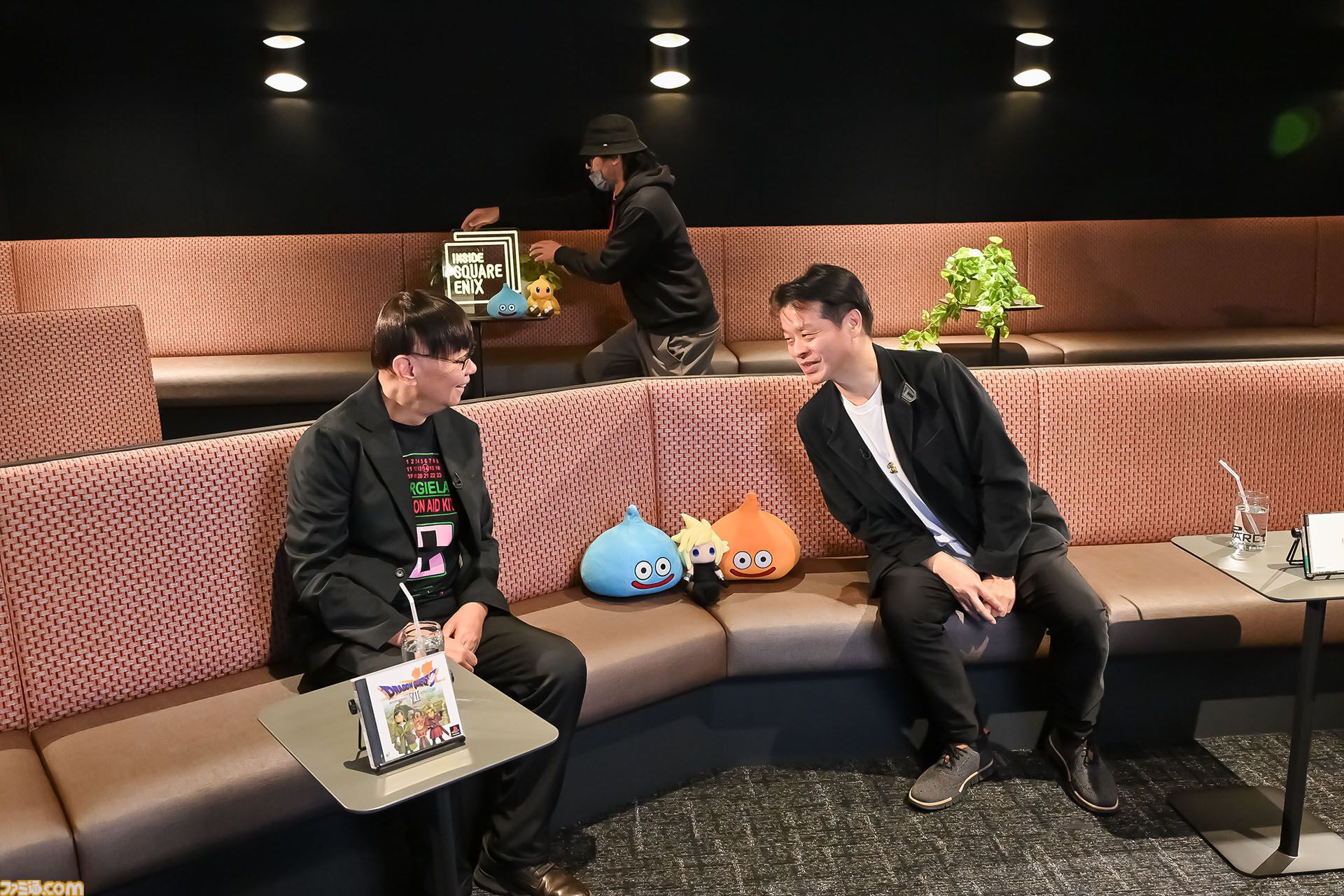 ドラクエ』堀井雄二氏×『FF』北瀬佳範氏による“セブン”記念対談。堀井