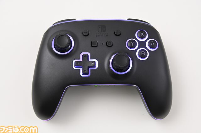“ルメクトラ・エンハンスド・ワイヤレスコントローラー”レビュー。任天堂ライセンスを受けたSwitch向け高機能コントローラーがPowerAより発売。24色に光るハイエンドコントローラーを徹底解説