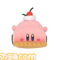 『星のカービィ ディスカバリー』くるまほおばりケーキのぬいぐるみが三英貿易より発売。手乗りサイズとマスコットの2種がラインアップ