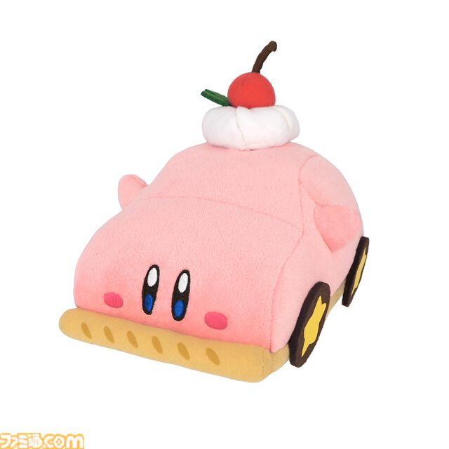 『星のカービィ ディスカバリー』くるまほおばりケーキのぬいぐるみが三英貿易より発売。手乗りサイズとマスコットの2種がラインアップ