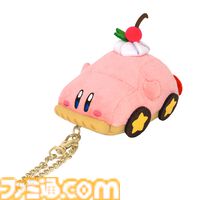 『星のカービィ ディスカバリー』くるまほおばりケーキのぬいぐるみが三英貿易より発売。手乗りサイズとマスコットの2種がラインアップ