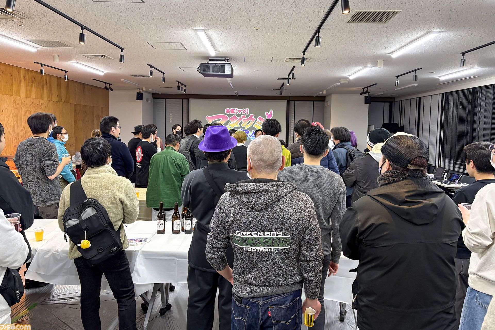 『マジカミ』はサ終したのに『クルスタ』とコラボ、オフライン版で復活、無料の二次創作格ゲーに原作声優ボイスを実装。正気じゃない。話を聞いても理解が追いつかない