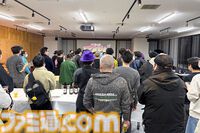 『マジカミ』はサ終したのに『クルスタ』とコラボ、オフライン版で復活、無料の二次創作格ゲーに原作声優ボイスを実装。正気じゃない。話を聞いても理解が追いつかない