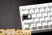 “漆塗キートップ”がHHKB用アクセサリーとして発売。黒漆・溜塗で仕上げた上品かつ深みのある色合いのEsc・Ctrlキーが登場