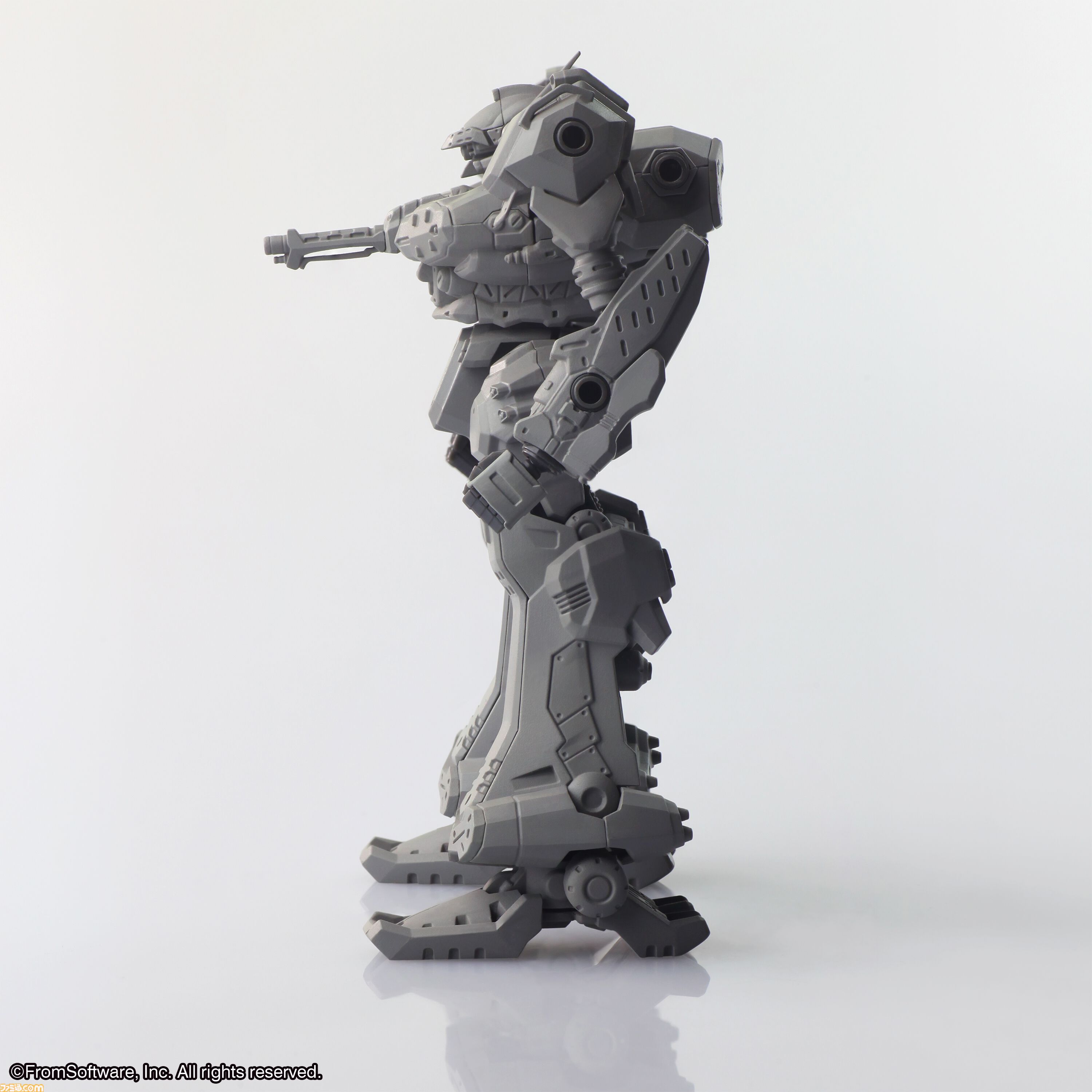 『アーマード・コア』クレスト、ミラージュ、レイレナード、ラインアークのプラモデルが8月下旬発売。フロム・ソフトウェア監修のもと、高密度なディテールで再現