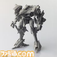 『アーマード・コア』クレスト、ミラージュ、レイレナード、ラインアークのプラモデルが8月下旬発売。フロム・ソフトウェア監修のもと、高密度なディテールで再現