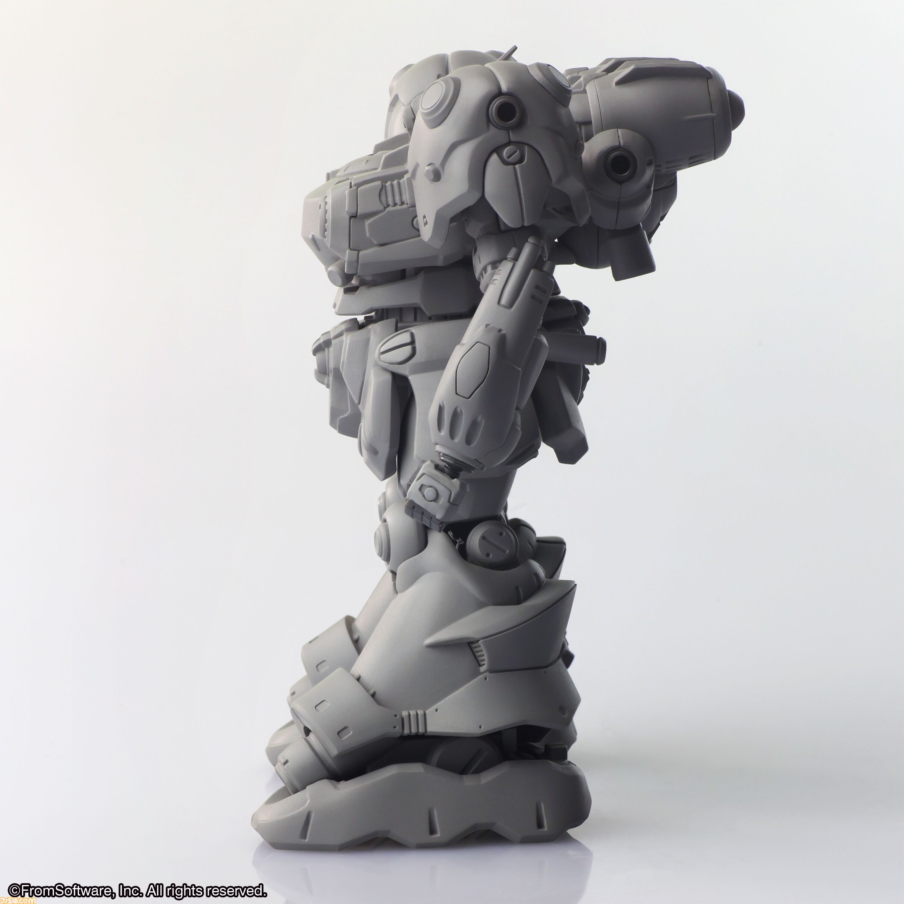 『アーマード・コア』クレスト、ミラージュ、レイレナード、ラインアークのプラモデルが8月下旬発売。フロム・ソフトウェア監修のもと、高密度なディテールで再現