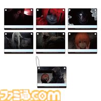 『文字化化』ebtenDXパックが3月26日に発売。フードの男さんと生首くんの描き下ろしイラストを使用したアクリルパネルや缶バッジなどが同梱