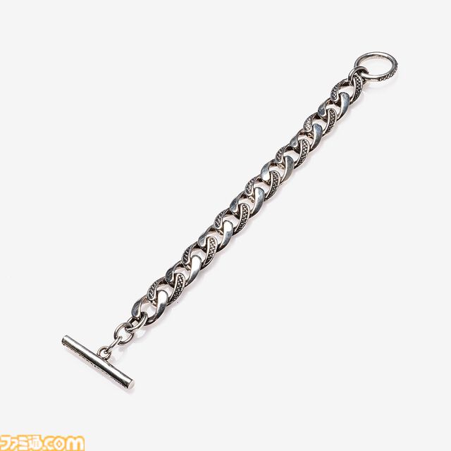 『龍が如く』桐生一馬、真島吾朗、春日一番をイメージしたコラボアイテムが登場。それぞれをイメージしたバングル、スカルリング、チェーンバングルの3種を展開