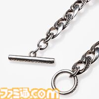 『龍が如く』桐生一馬、真島吾朗、春日一番をイメージしたコラボアイテムが登場。それぞれをイメージしたバングル、スカルリング、チェーンバングルの3種を展開