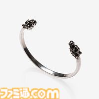 『龍が如く』桐生一馬、真島吾朗、春日一番をイメージしたコラボアイテムが登場。それぞれをイメージしたバングル、スカルリング、チェーンバングルの3種を展開