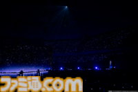 如月千早の武道館単独公演“OathONE”1日目をリポート。新曲『輝夜』のパフォーマンスやソニー開発の最新エンタメロボットシステム“groovots”を導入した演出も