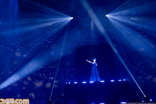 如月千早の武道館単独公演“OathONE”1日目をリポート。新曲『輝夜』のパフォーマンスやソニー開発の最新エンタメロボットシステム“groovots”を導入した演出も