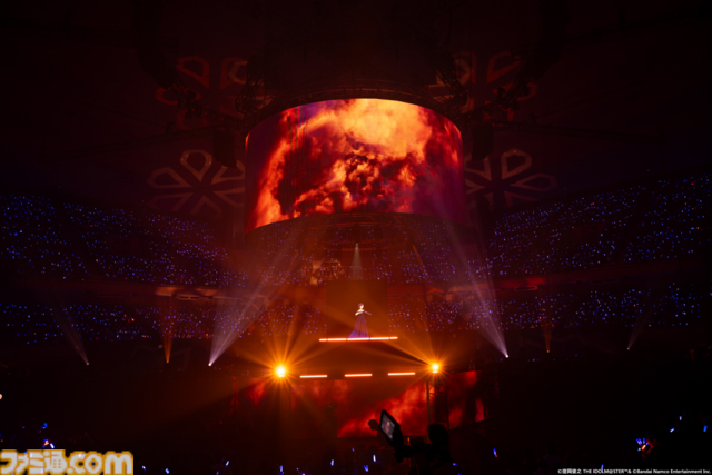 如月千早の武道館単独公演“OathONE”1日目をリポート。新曲『輝夜』のパフォーマンスやソニー開発の最新エンタメロボットシステム“groovots”を導入した演出も